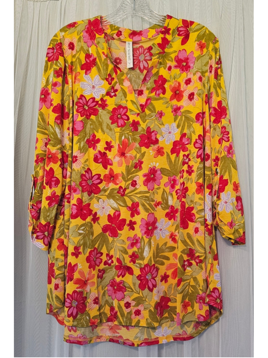 Dear Scarlett Tops - Women's Dear Scarlett Floral Tunic Top XL Yellow Red